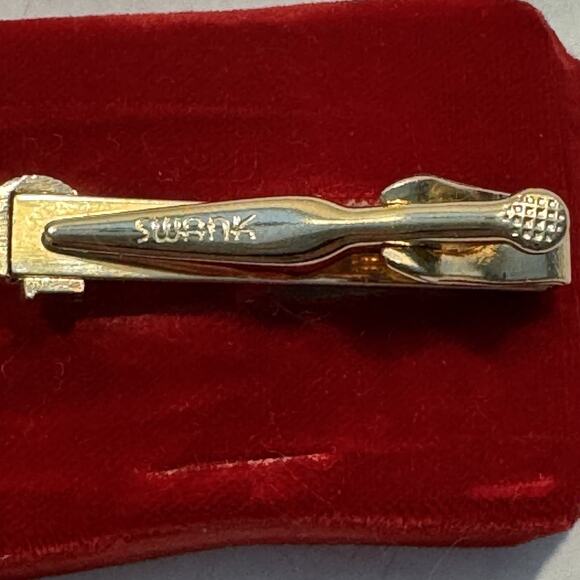 VTG Swank 1-3/4" Textured Horse Head Tie Bar Clip Gold Tone Colt Pony Hunter - Picture 5 of 8